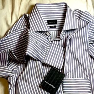 Ermenegildo Zegna shirt. Size 15.5/39.